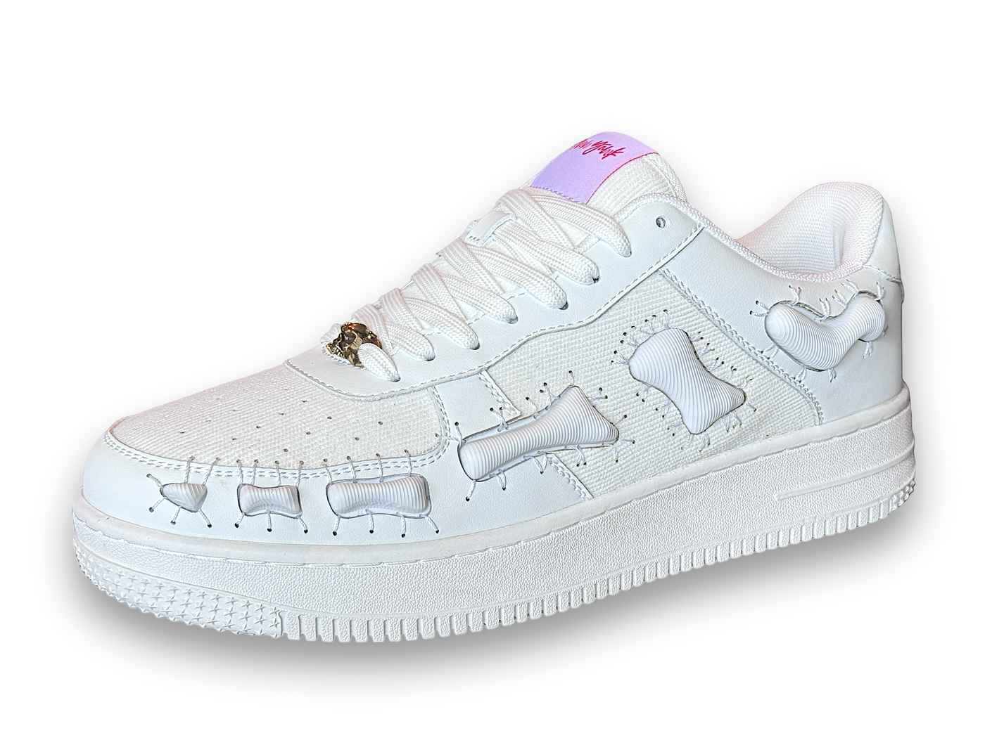 SKELLIE™